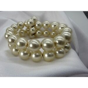 Vintage Double Row Faux Pearl Stretch Bracelet Cream Ivory Beaded 25897AJ